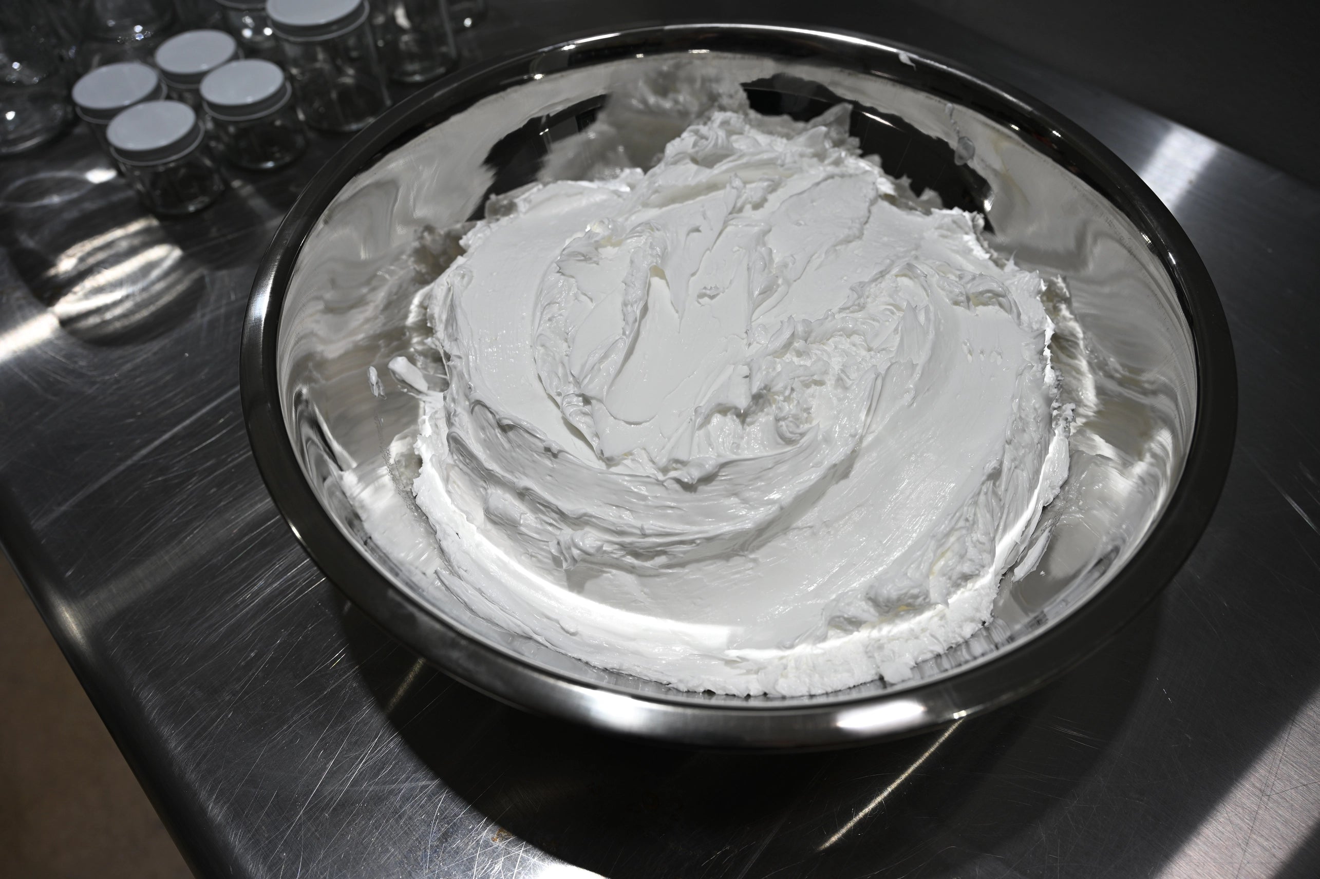 picture of cream in a big bowl